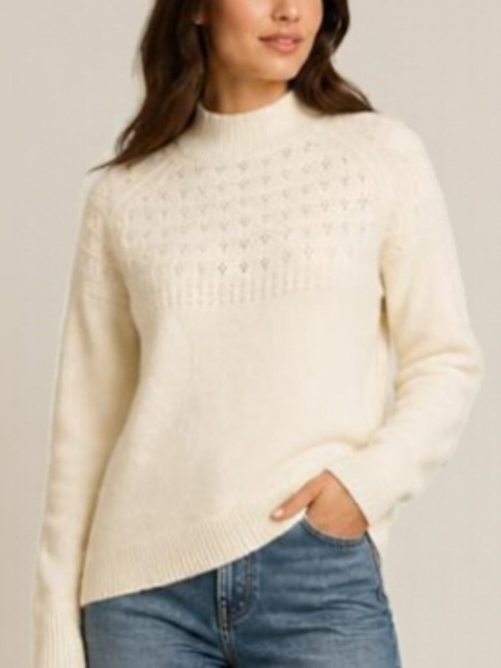 New Cream Mockneck Collar Knit Sweater Large
